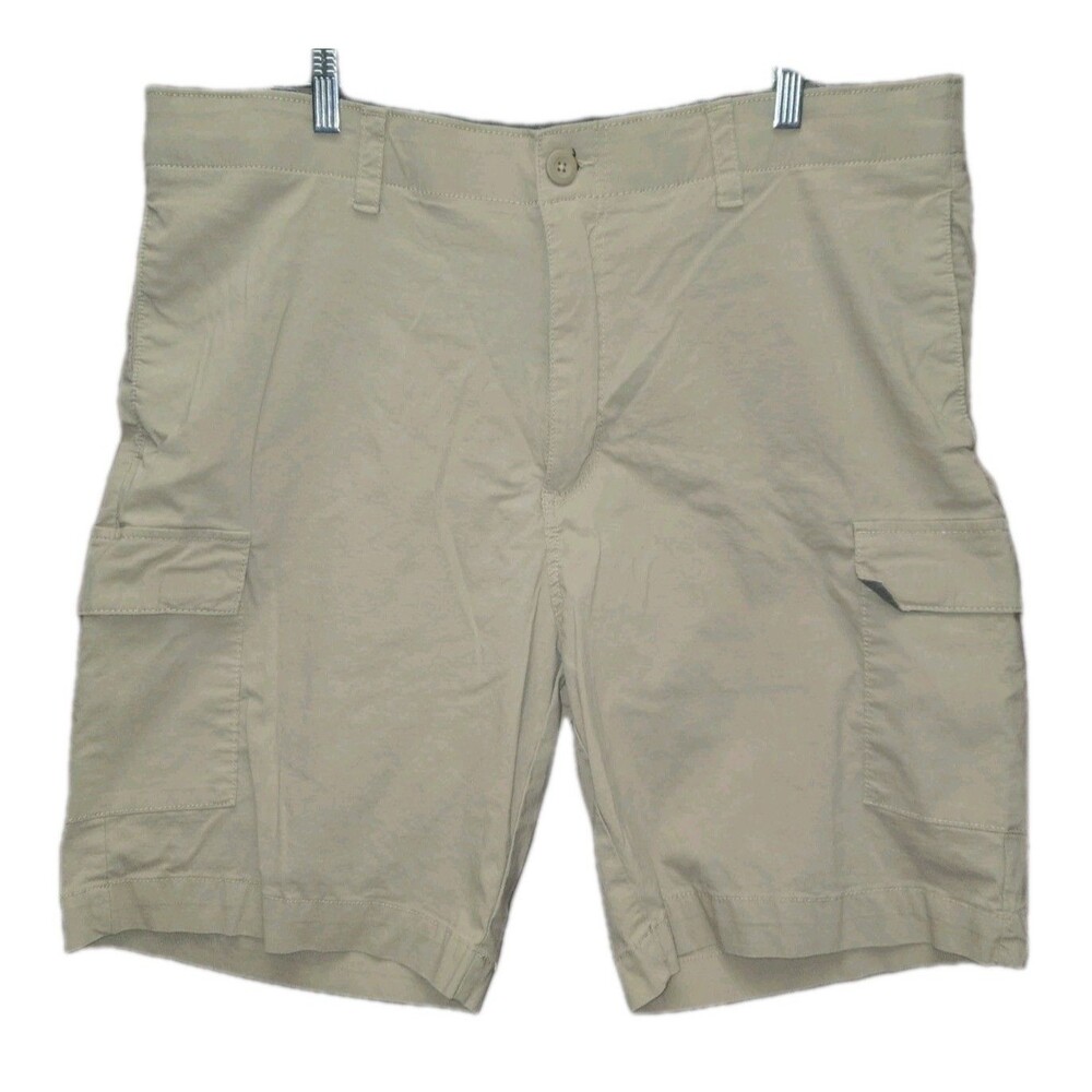 WearFirst Mens Cargo Shorts Sze 40 Tan Khaki Multi Pocket Utility Outdoor Casual